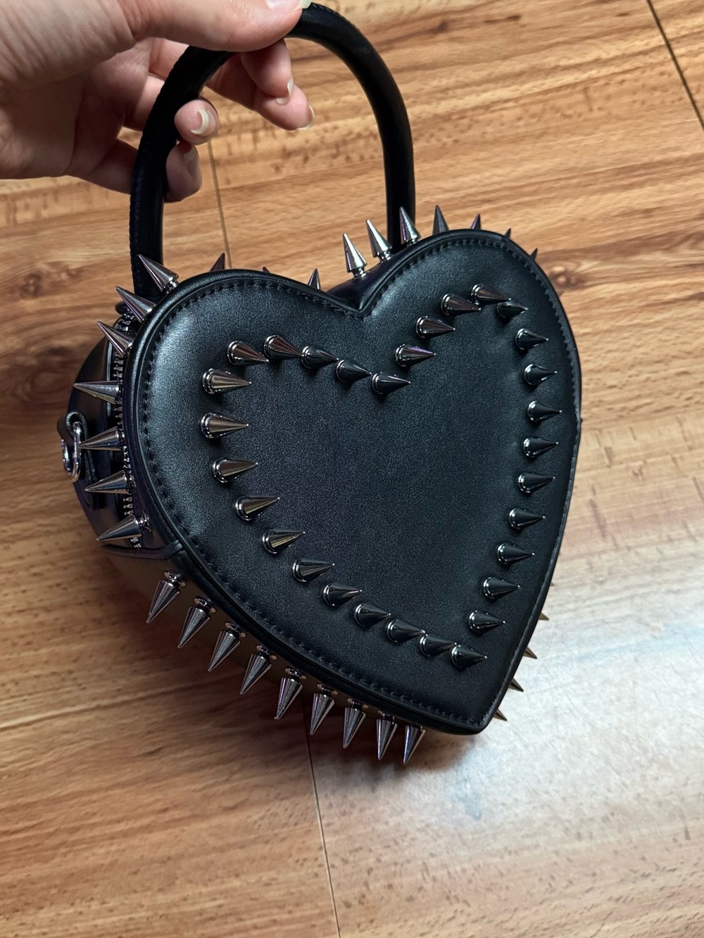 Spikes Studded Heart-Shaped Crossbody Bag purse Black or Red - Picture 2 of 10